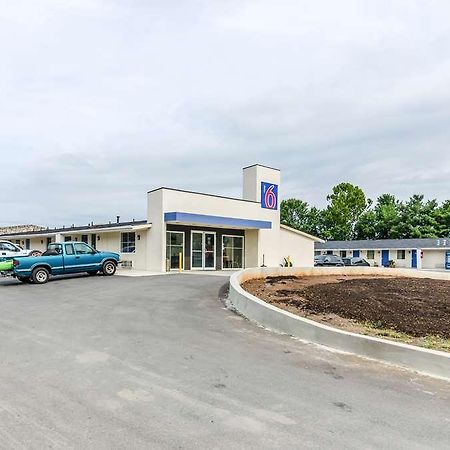 Motel 6 Troutville, Va Bagian luar foto